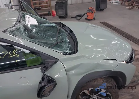 2024 Chevrolet Trax Fwd 1Rs from USA, damaged, VIN KL77LGE25RC096984